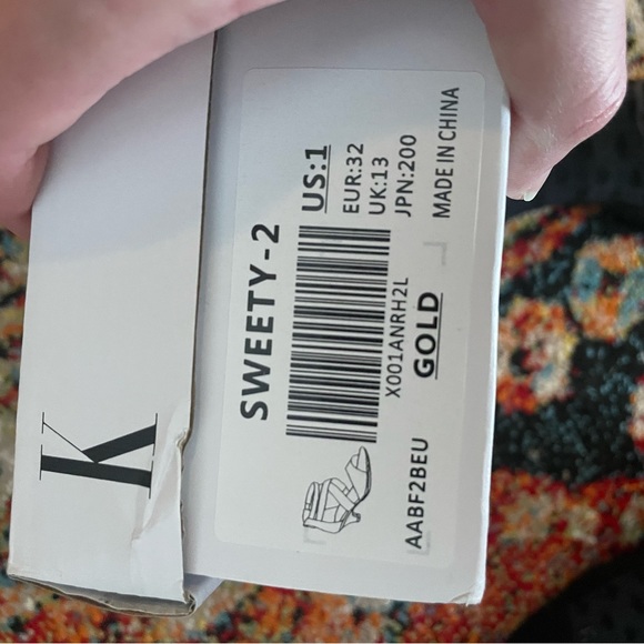 Cute girls kitten heeled sandals - Picture 5 of 7